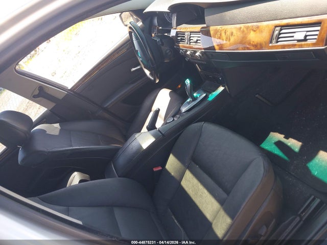 44875231 :رقم المزاد ، WBANU5C57AC363911 vin ، 2010 Bmw 528i مزاد بيع