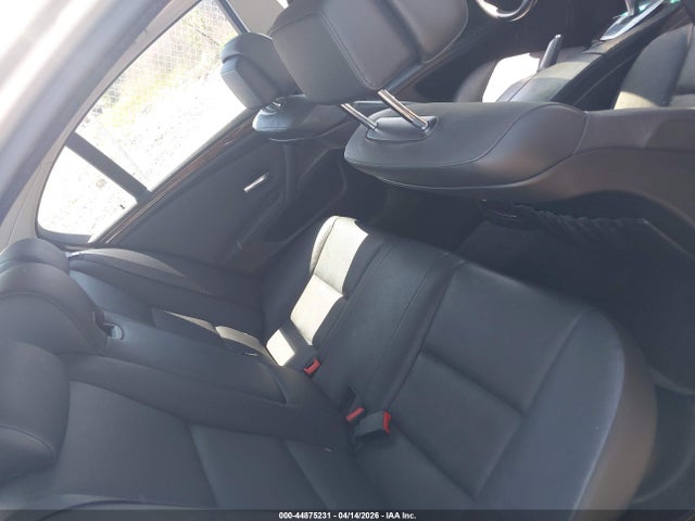 44875231 :رقم المزاد ، WBANU5C57AC363911 vin ، 2010 Bmw 528i مزاد بيع