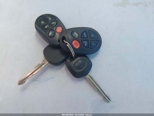 2008 TOYOTA SIENNA 5TDBK22C98S014977 Photo 10