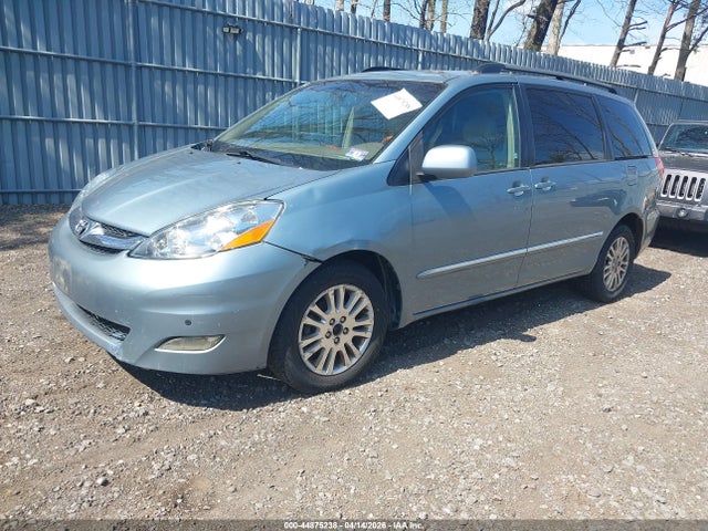 2008 TOYOTA SIENNA 5TDBK22C98S014977 Photo 1