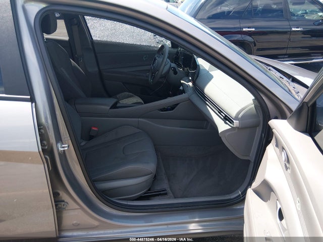 44875246 :رقم المزاد ، KMHLS4AG6PU510362 vin ، 2023 Hyundai Elantra Sel مزاد بيع