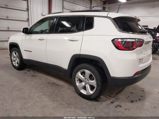 2018 Jeep Compass Latitude 4x4 მანქანა იყიდება აუქციონზე, vin: 3C4NJDBBXJT313828, აუქციონის ნომერი: 44875257