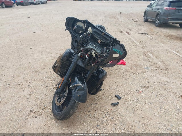 44875258 :رقم المزاد ، 1HD1KEF17NB657335 vin ، 2022 Harley-davidson Flhtk مزاد بيع