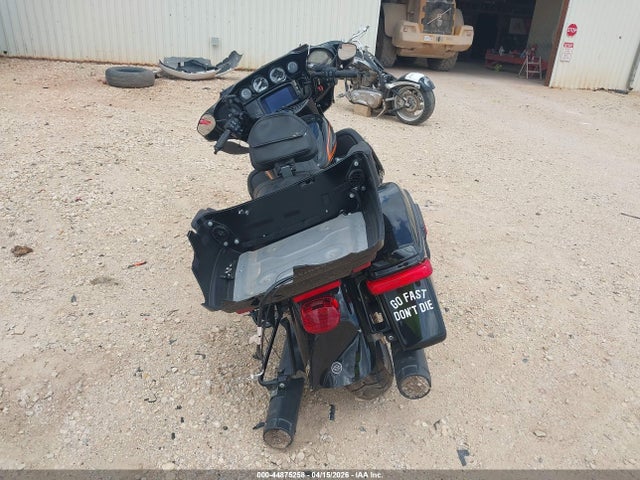 44875258 :رقم المزاد ، 1HD1KEF17NB657335 vin ، 2022 Harley-davidson Flhtk مزاد بيع
