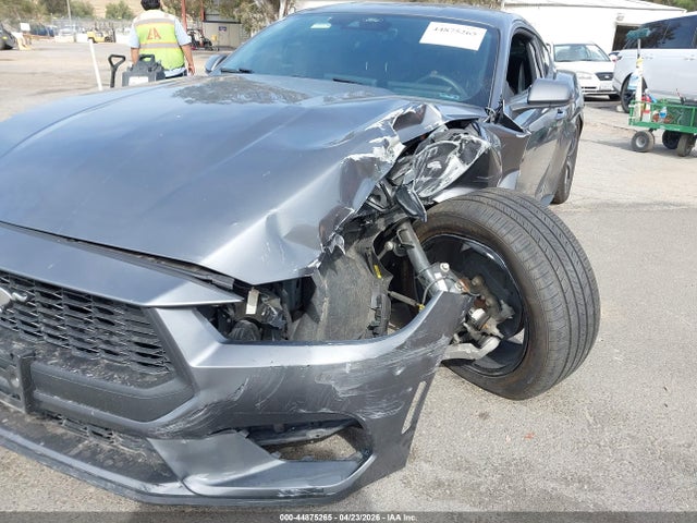 Ford Mustang Ecoboost Fastback 2024 1FA6P8THXR5107567 Image 18