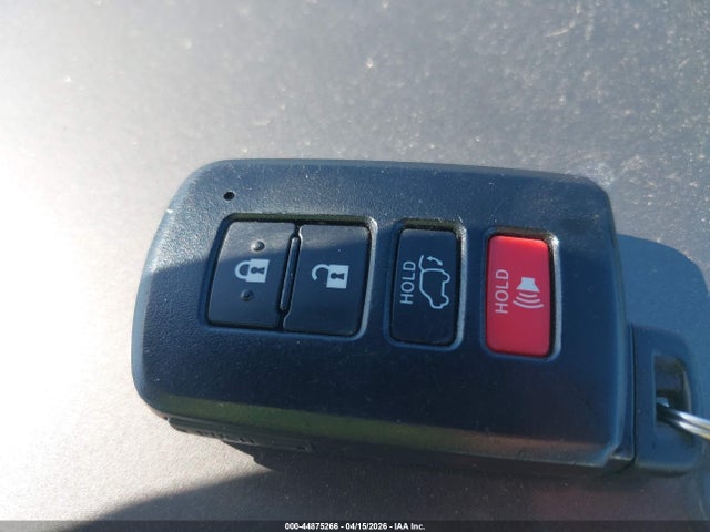 44875266 :رقم المزاد ، 5TDKKRFH7GS126660 vin ، 2016 Toyota Highlander Xle V6 مزاد بيع