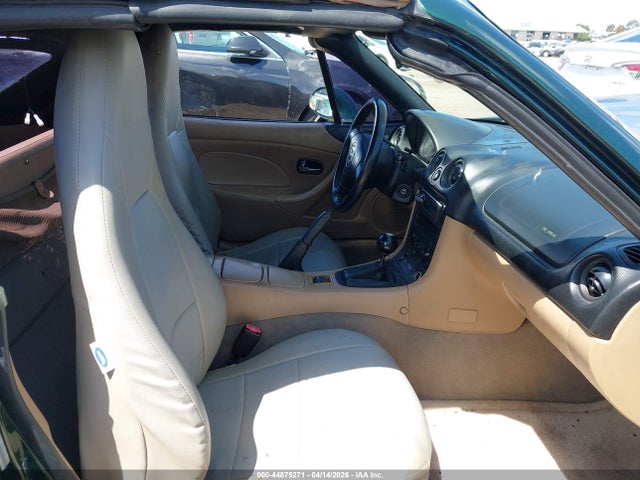Продаж на аукціоні авто 2001 Mazda Mx-5 Miata Ls/special Edition, vin: JM1NB353510218022, номер лоту: 44875271