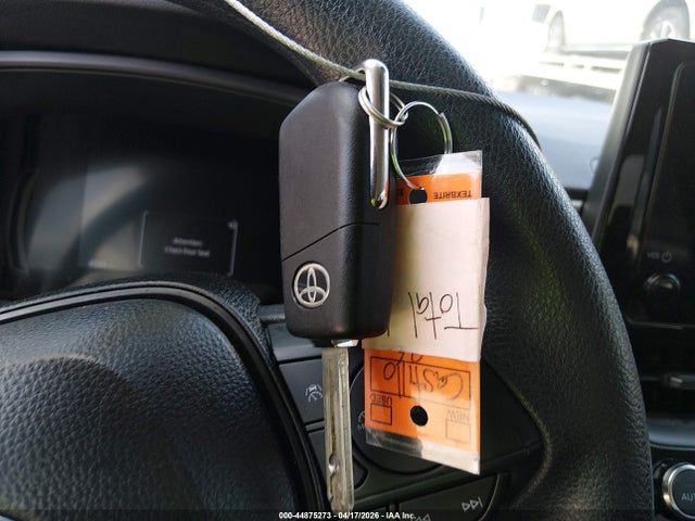 5YFB4MDE4TP399869 Toyota COROLLA LE