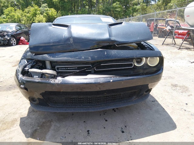 Продажа на аукционе авто 2015 Dodge Challenger Sxt, vin: 2C3CDZAGXFH702403, номер лота: 44875274