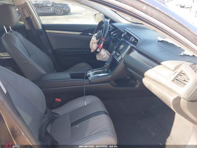 Продажа на аукционе авто 2018 Honda Civic Ex-l, vin: JHMFC1F74JX037698, номер лота: 44875299