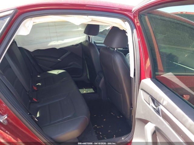 Aukcja sprzedaży 2018 Volkswagen Passat 2.0t R-line/2.0t S, vin: 1VWAA7A3XJC011233, numer aukcji: 44875308