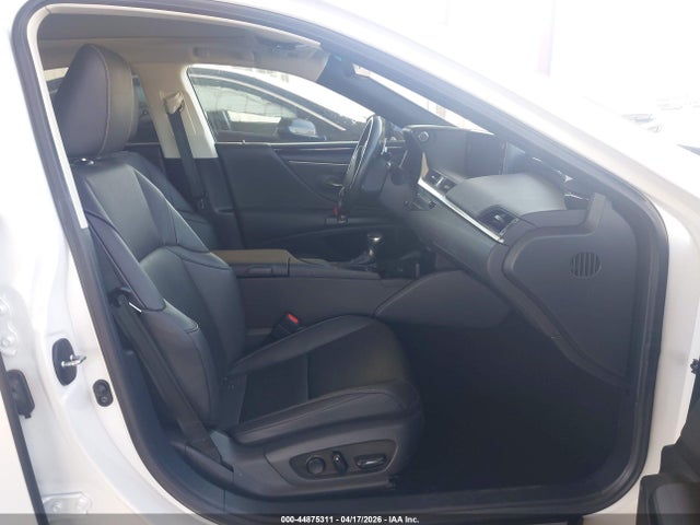 44875311 :رقم المزاد ، 58ADZ1B10LU061594 vin ، 2020 Lexus Es 350 مزاد بيع
