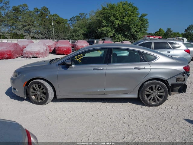 Aukcja sprzedaży 2015 Chrysler 200 Limited, vin: 1C3CCCAB1FN552371, numer aukcji: 44875390