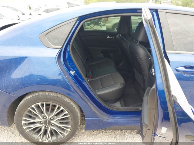 2024 Kia Forte Gt-line მანქანა იყიდება აუქციონზე, vin: 3KPF54AD9RE782243, აუქციონის ნომერი: 44875404