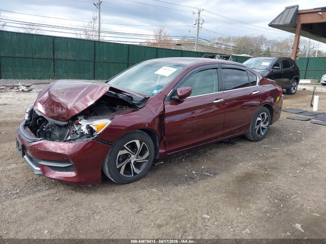 Продажа на аукционе авто 2017 Honda Accord Lx, vin: 1HGCR2F35HA135868, номер лота: 44875413