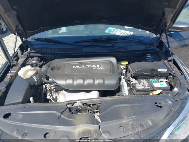 44875415 :رقم المزاد ، 1C3CCCAB8FN534353 vin ، 2015 Chrysler 200 Limited مزاد بيع