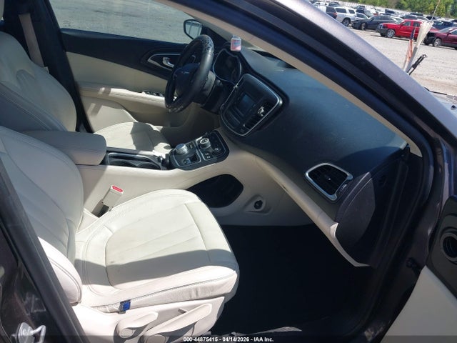 44875415 :رقم المزاد ، 1C3CCCAB8FN534353 vin ، 2015 Chrysler 200 Limited مزاد بيع