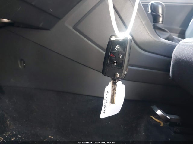 2021 Volkswagen Tiguan 2.0t S მანქანა იყიდება აუქციონზე, vin: 3VV0B7AX4MM011120, აუქციონის ნომერი: 44875428