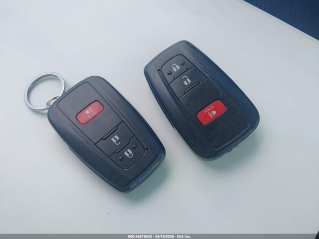 JTDKBRFU9G3500572 Toyota Prius Two
