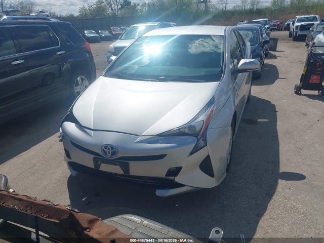 JTDKBRFU9G3500572 Toyota Prius Two