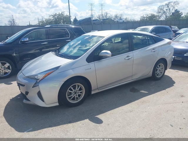 JTDKBRFU9G3500572 Toyota Prius Two