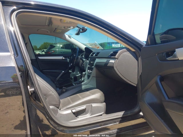 Продаж на аукціоні авто 2012 Volkswagen Passat 2.5l Se, vin: 1VWBP7A38CC078533, номер лоту: 44875446