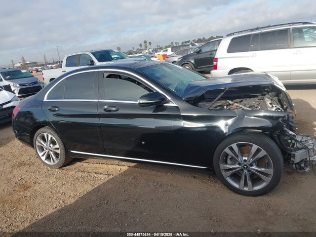 Auction sale of the 2017 Mercedes-benz C 300, vin: 55SWF4JB9HU218062, lot number: 44875454