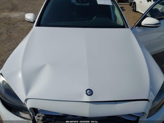 55SWF4JB5GU156464 Mercedes-Benz C 300 Luxury