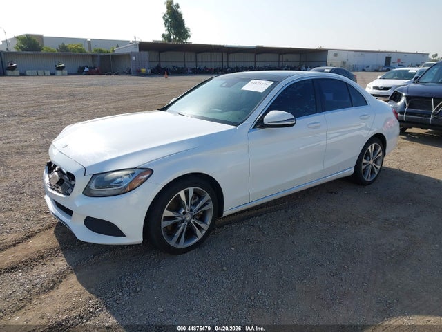 55SWF4JB5GU156464 Mercedes-Benz C 300 Luxury