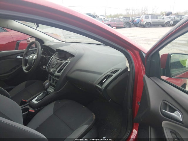 44875527 :رقم المزاد ، 1FAHP3F25CL213401 vin ، 2012 Ford Focus Se مزاد بيع