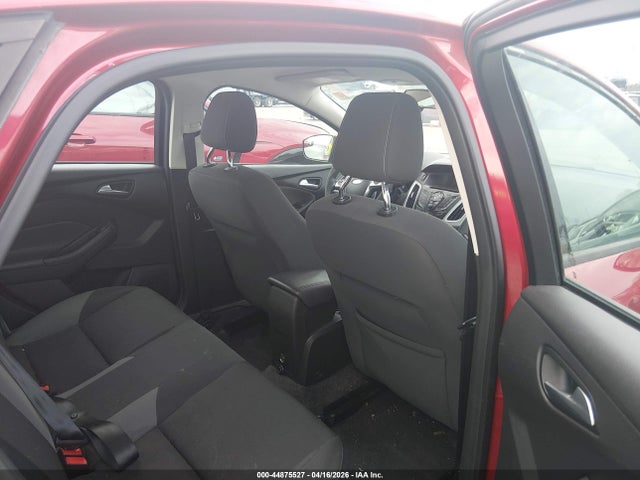 44875527 :رقم المزاد ، 1FAHP3F25CL213401 vin ، 2012 Ford Focus Se مزاد بيع