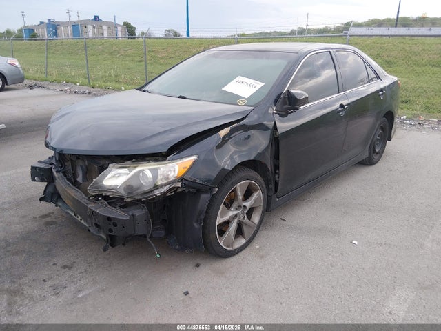 2014 Toyota Camry Se Sport მანქანა იყიდება აუქციონზე, vin: 4T1BF1FK3EU390447, აუქციონის ნომერი: 44875553