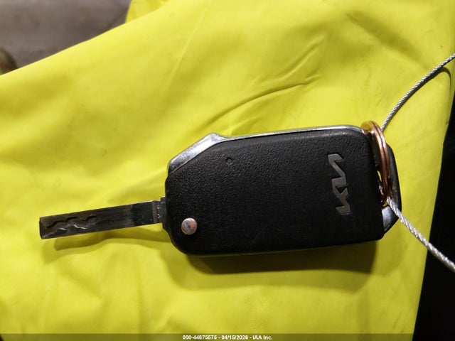 3KPF24AD4NE456241 KIA Forte Lxs