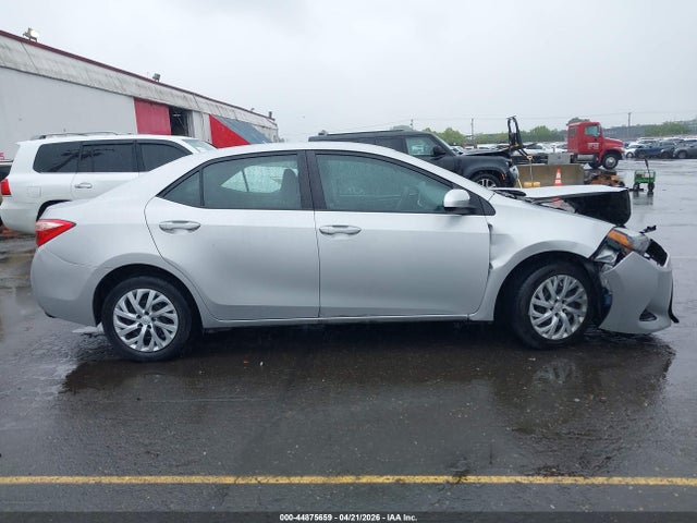 Toyota COROLLA LE 2017 5YFBURHE1HP721219 Image 13