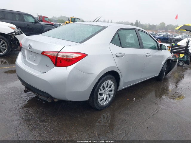 Toyota COROLLA LE 2017 5YFBURHE1HP721219 Image 4