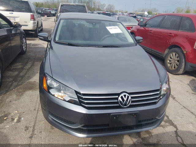 44875681 :رقم المزاد ، 1VWAT7A37EC064973 vin ، 2014 Volkswagen Passat 1.8t S مزاد بيع
