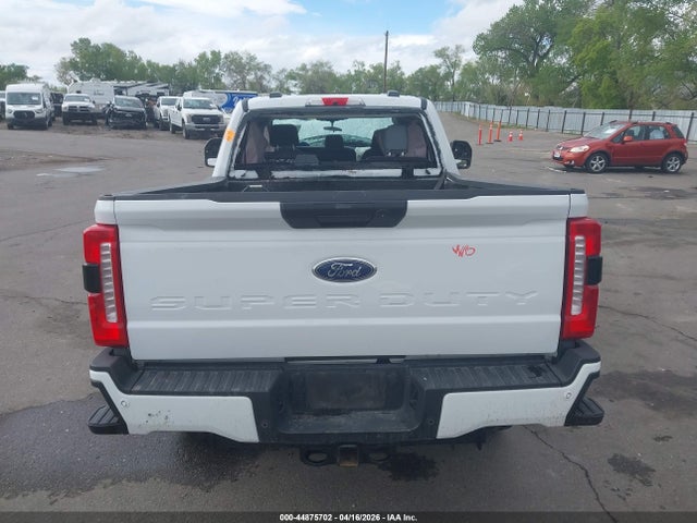 1FT8W3BT5REF85071 Ford F-350 Xl