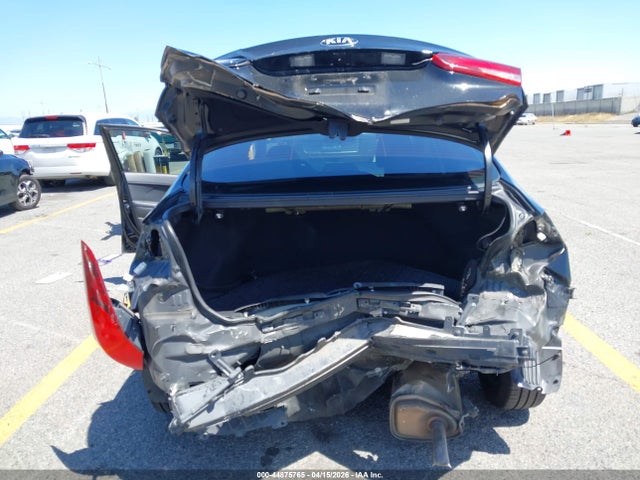 KIA FORTE LX 2017 3KPFK4A7XHE043853 Image 6