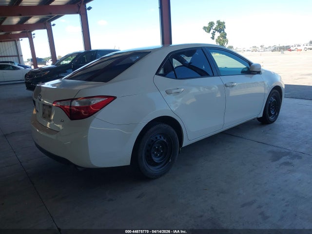 Toyota COROLLA LE 2015 5YFBURHE3FP294459 Image 4