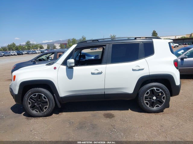 Jeep Renegade Trailhawk 2015 ZACCJBCT8FPC25586 Image 14