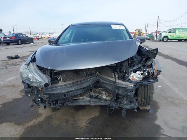 Nissan Altima 2.5 Sr 2018 1N4AL3APXJC117261 Image 12