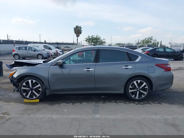 Nissan Altima 2.5 Sr 2018 1N4AL3APXJC117261 Image 14