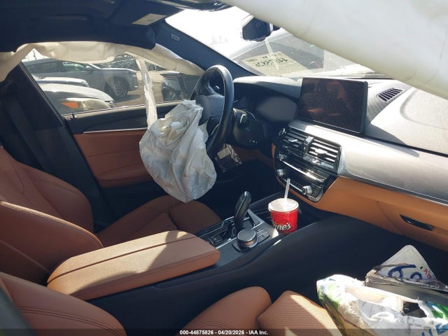 WBA53BH09NWX54724 BMW 530 I