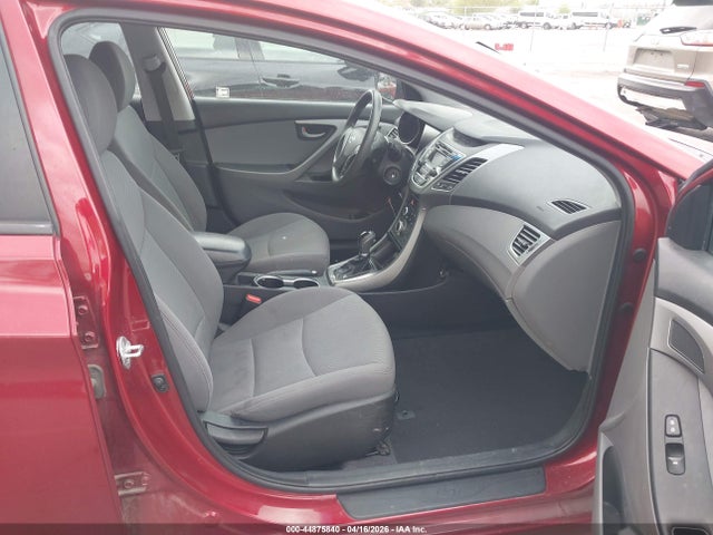 Продаж на аукціоні авто 2015 Hyundai Elantra Se, vin: 5NPDH4AE1FH614627, номер лоту: 44875840