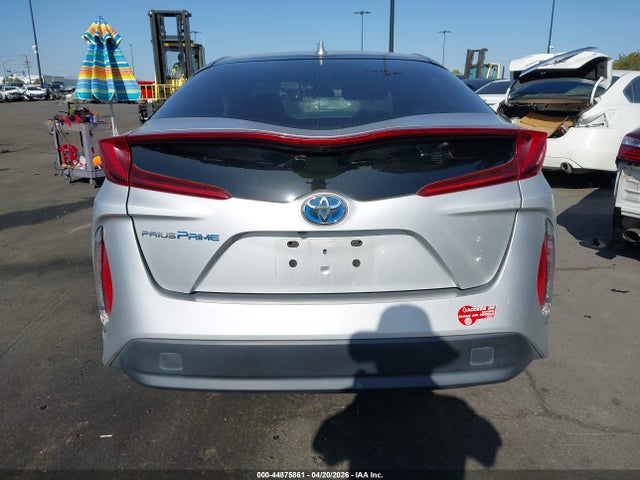 Toyota Prius Prime Premium 2017 JTDKARFP6H3038292 Image 16