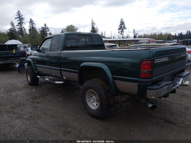 Продажа на аукционе авто 2001 Dodge Ram 2500 St, vin: 1B7KF23671J196131, номер лота: 44875870
