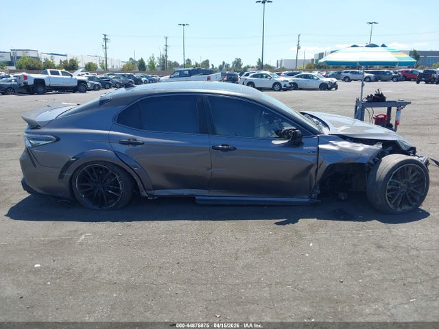 4T1B21HK0KU517448 Toyota Camry Hybrid Se