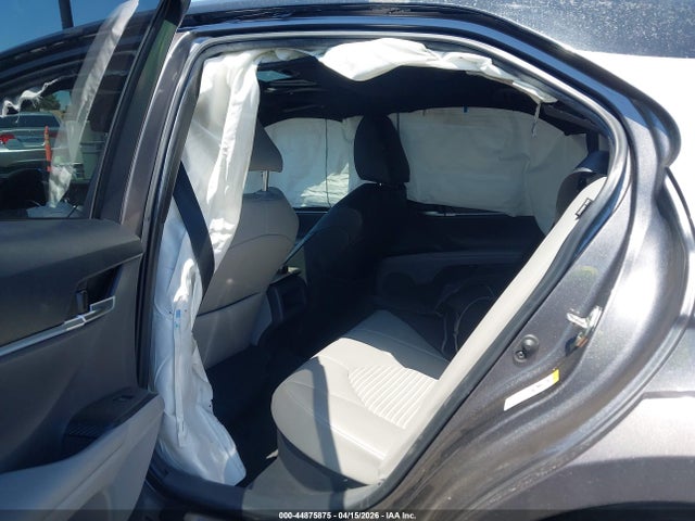 4T1B21HK0KU517448 Toyota Camry Hybrid Se