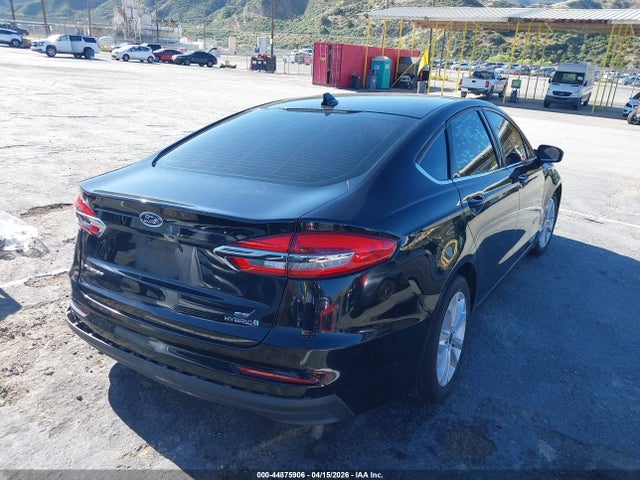 Ford Fusion Hybrid Se 2019 3FA6P0LU1KR174432 Image 4
