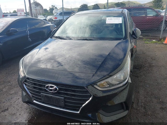 2018 Hyundai Accent Se მანქანა იყიდება აუქციონზე, vin: 3KPC24A30JE033192, აუქციონის ნომერი: 44875922